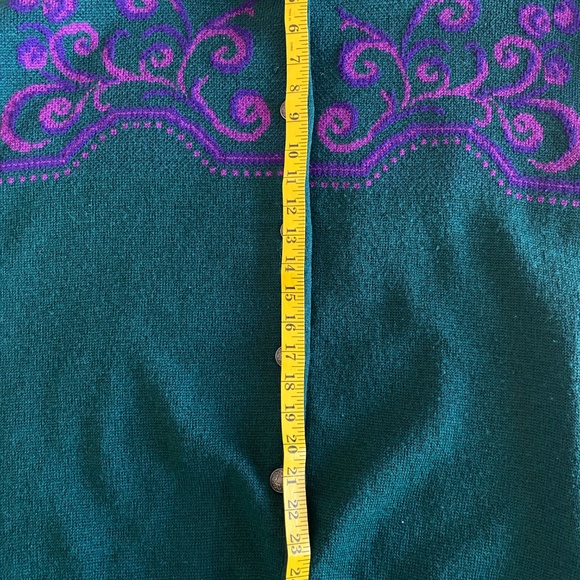 Sunday Sale!!! Beautiful Women's Pendleton Wool Sweater, Made in USA - Picture 6 of 7